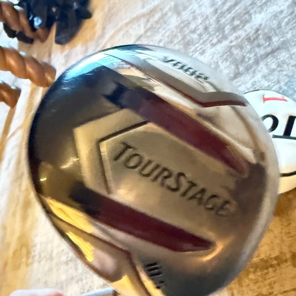 Driver Black and White Golf Club - Picture 4 of 5